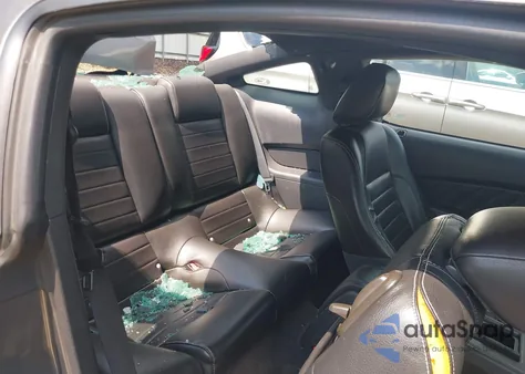 2010 Ford Mustang V6/V6 Premium from USA, damaged, VIN 1ZVBP8AN5A5175231